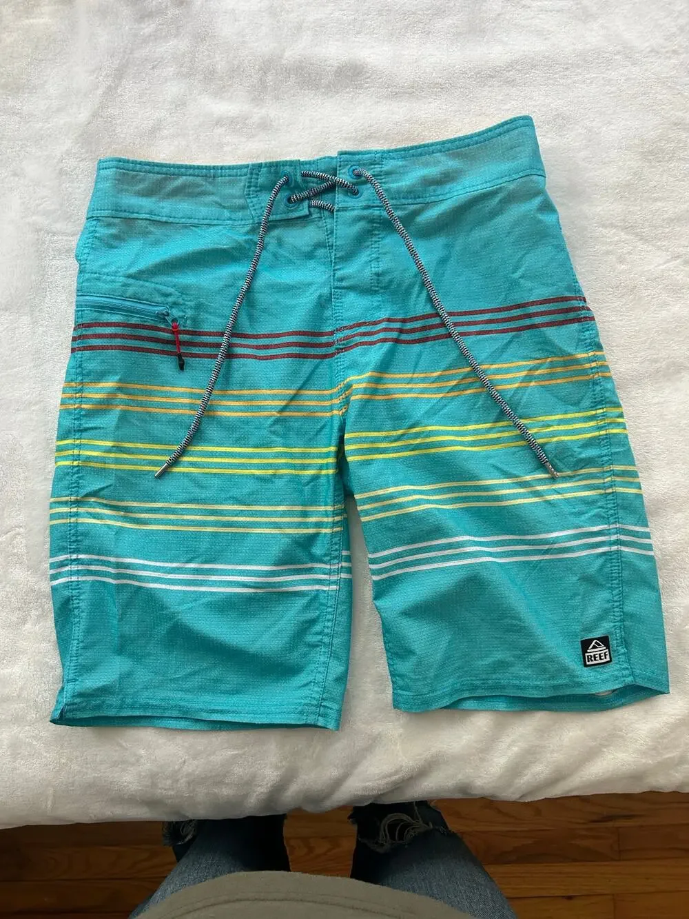Reef Peeler Board Shorts Mens 28 Blue Yellow Drawstring Surfing Swim Trunks